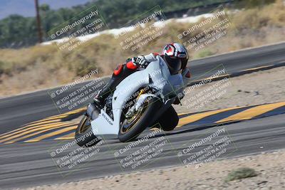 media/Oct-17-2024-Racers Edge (Thu) [[f51934c085]]/B Group/Session 4 (Turn 16)/